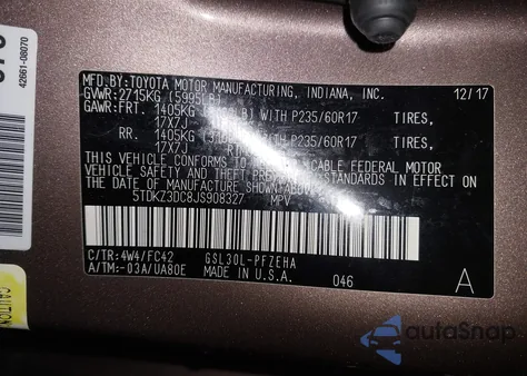 2018 Toyota Sienna Le z USA, uszkodzony, nr VIN 5TDKZ3DC8JS908327